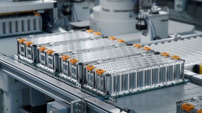 Battery Storage and Grid Stability in a Clean Energy System | ABB