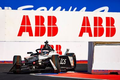 09 EVANS Mitch (nzl), Jaguar TCS Racing, Jaguar I-Type 6, action during the 2024 Sao Paulo ePrix, 3rd meeting of the 2023-24 ABB FIA Formula E World Championship, on the Sao Paulo Street Circuit from March 24 to 26, 2024 in Sao Paulo, Brazil - Photo Julien Delfosse / DPPI