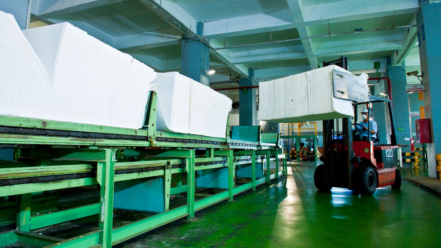 Fábrica textil en Lenzing, Indonesia