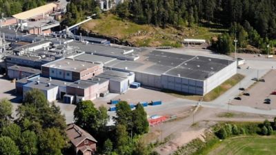 Specialty paper maker achieves cost savings in just 6 months with new manufacturing execution system | ABB
